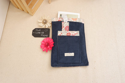 Ma pochette pour livre de Poche bleue