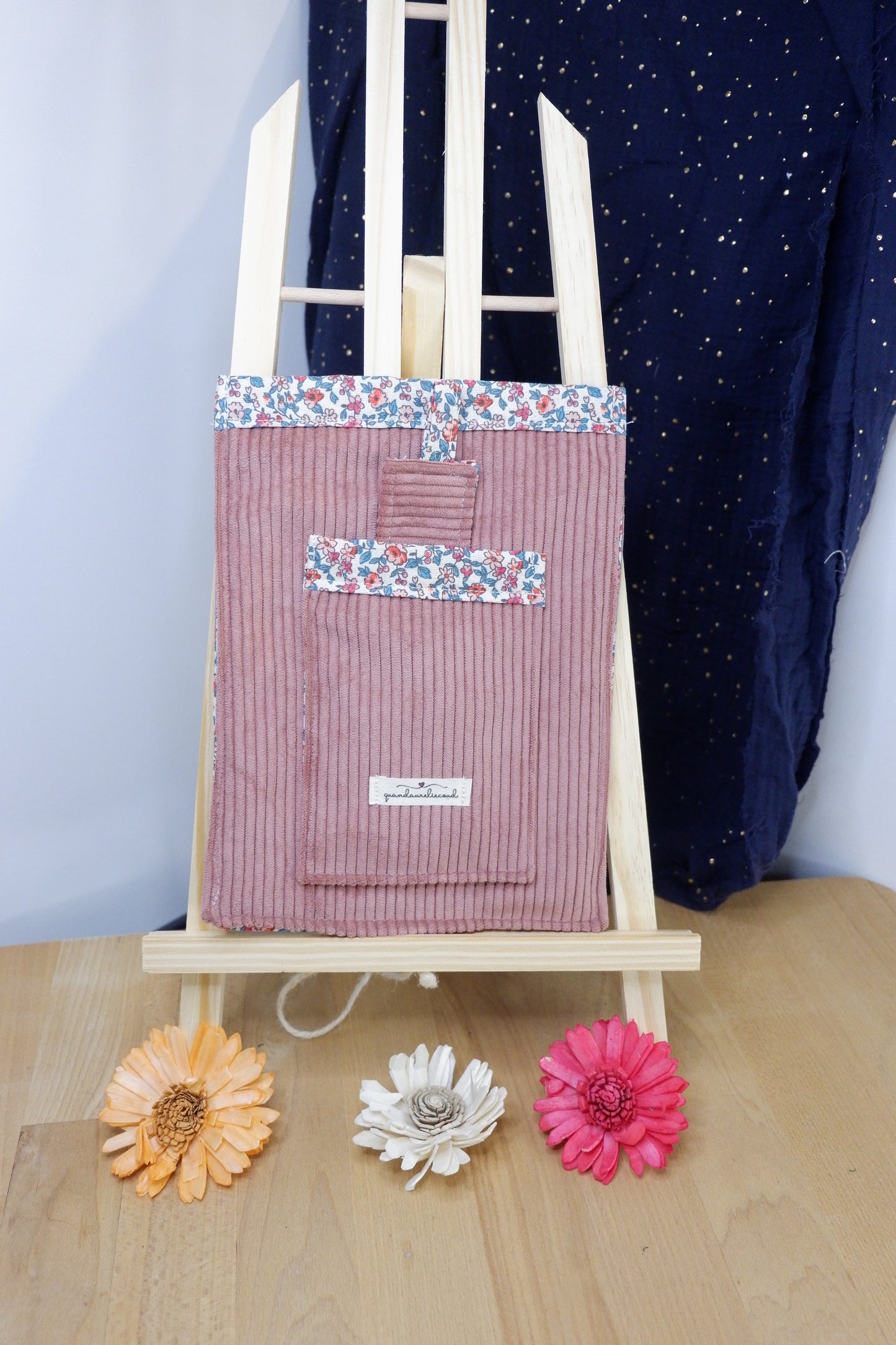 Pochette pour livre de poche Vieux rose et fleuri