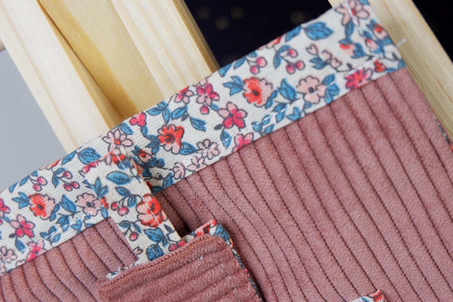 Pochette pour livre de poche Vieux rose et fleuri