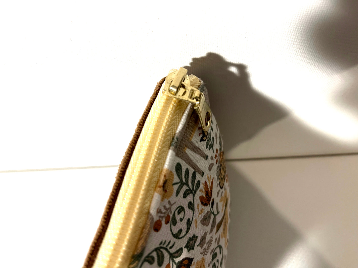 Ma pochette velours fourre-tout marron animaux de la foret