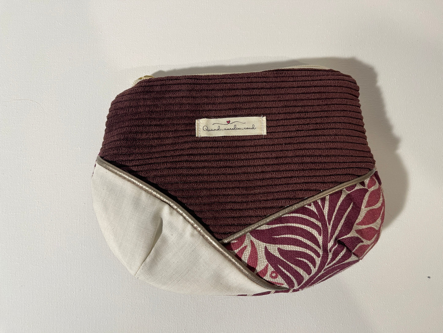 Ma pochette velours fourre-tout violette fleurie
