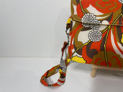 Poche de sortie seventies.