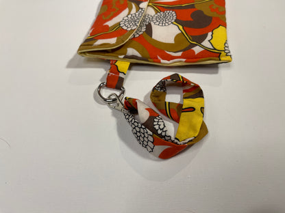 Poche de sortie seventies.