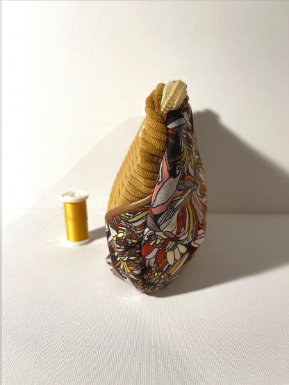 Ma pochette velours fourre-tout jaune perroquet