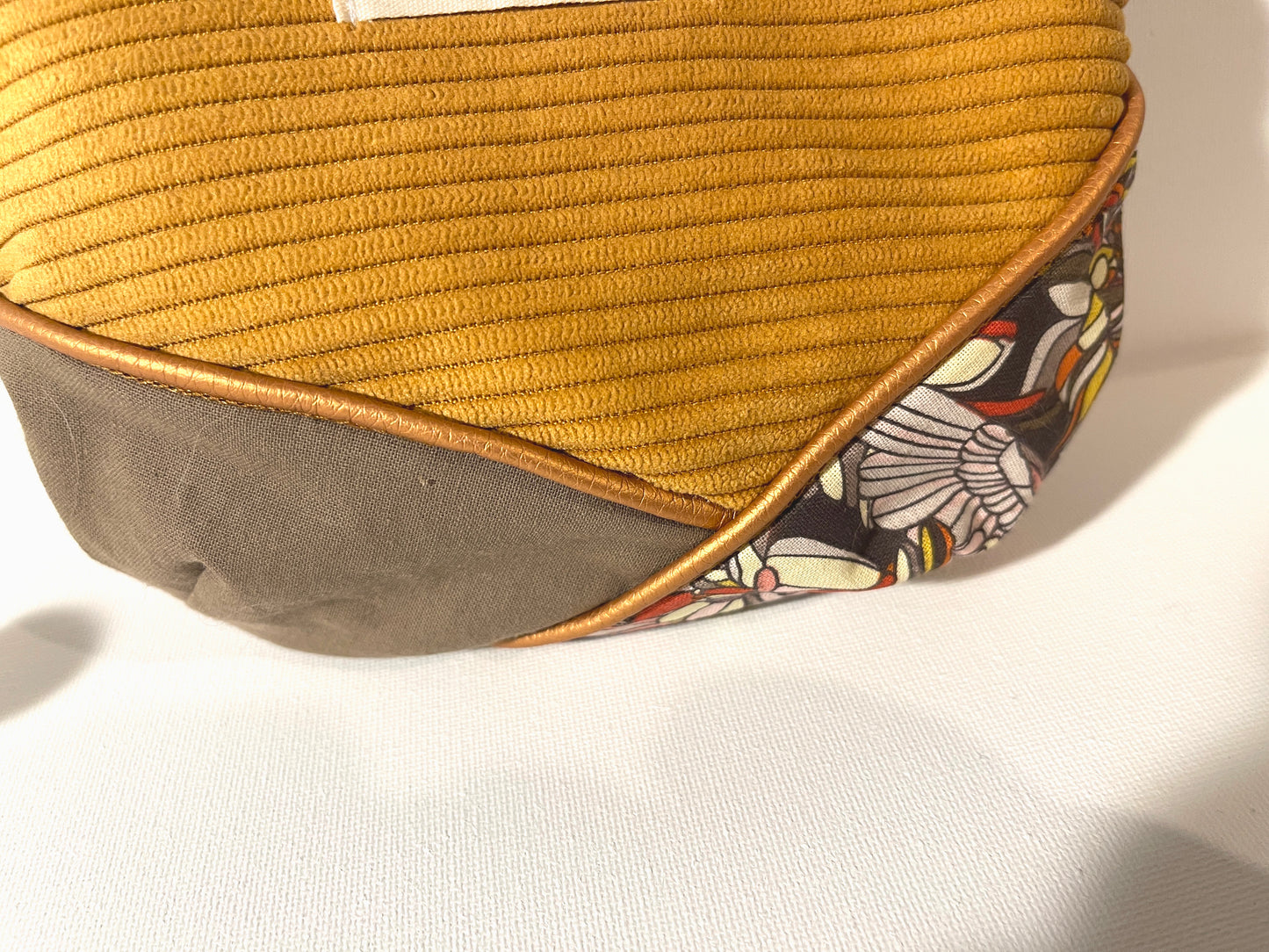 Ma pochette velours fourre-tout jaune perroquet